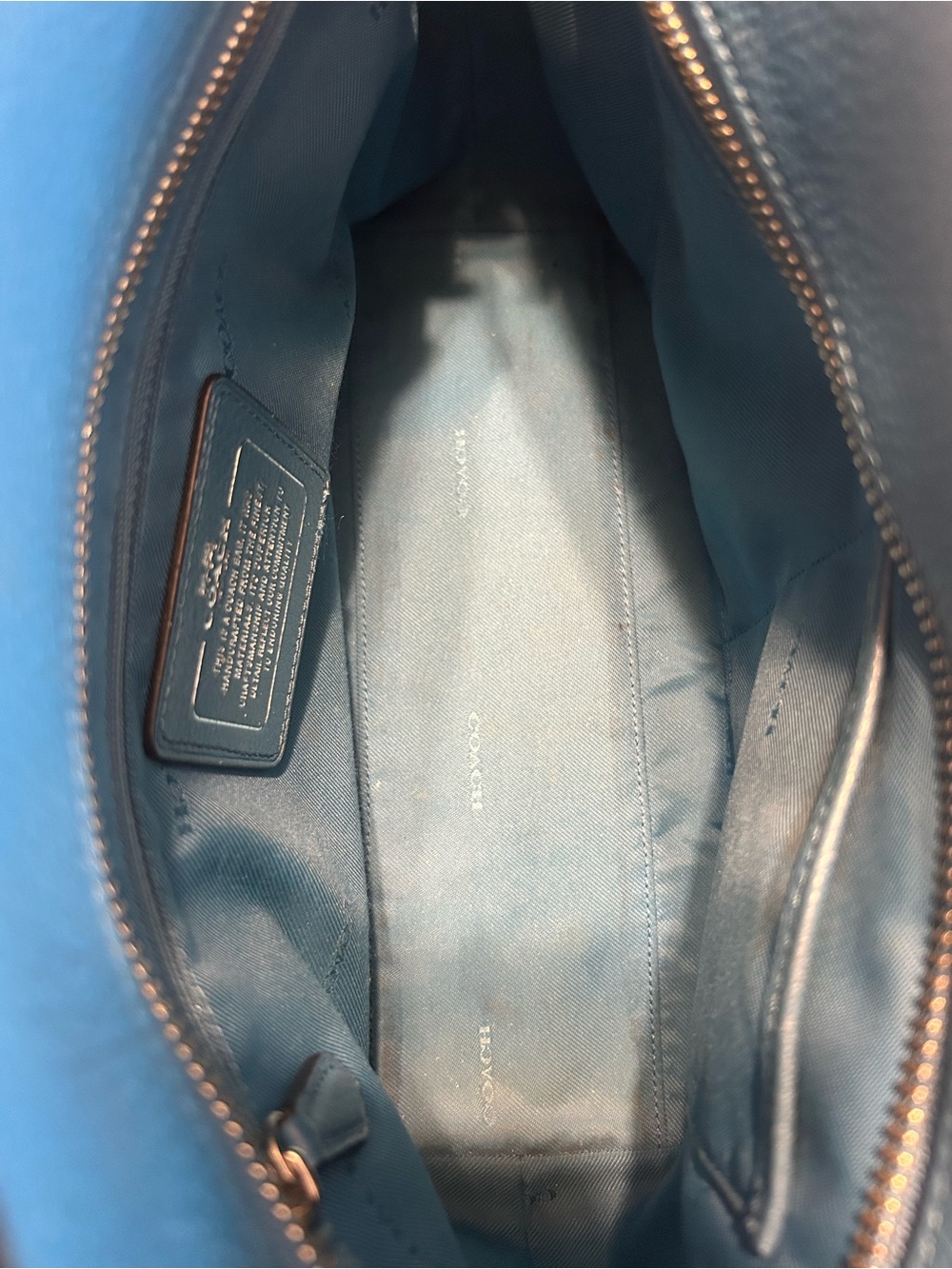 Coach Shoulder Bag - Picture 8 of 9